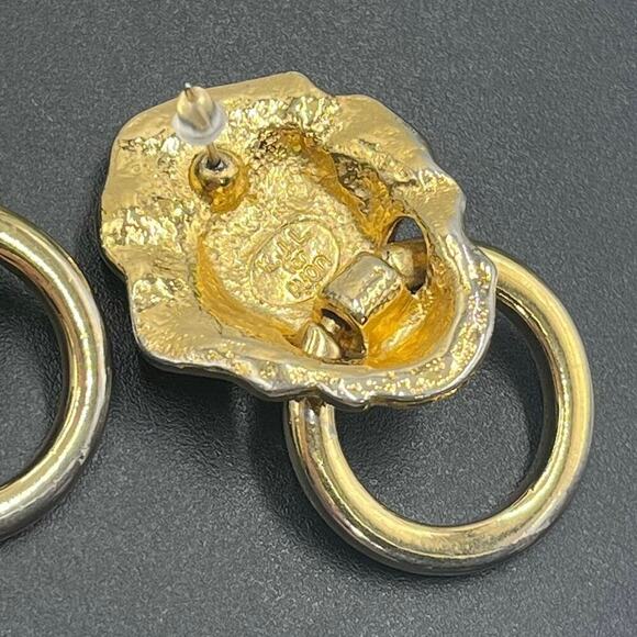 Kenneth Jay Lane‎ Vintage 
Lionhead Doorknocker Rhinestone Eyes Earrings - Picture 10 of 14